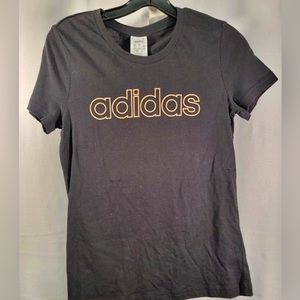 NWT Woman’s Adidas Short Sleeve Shirt Size Small